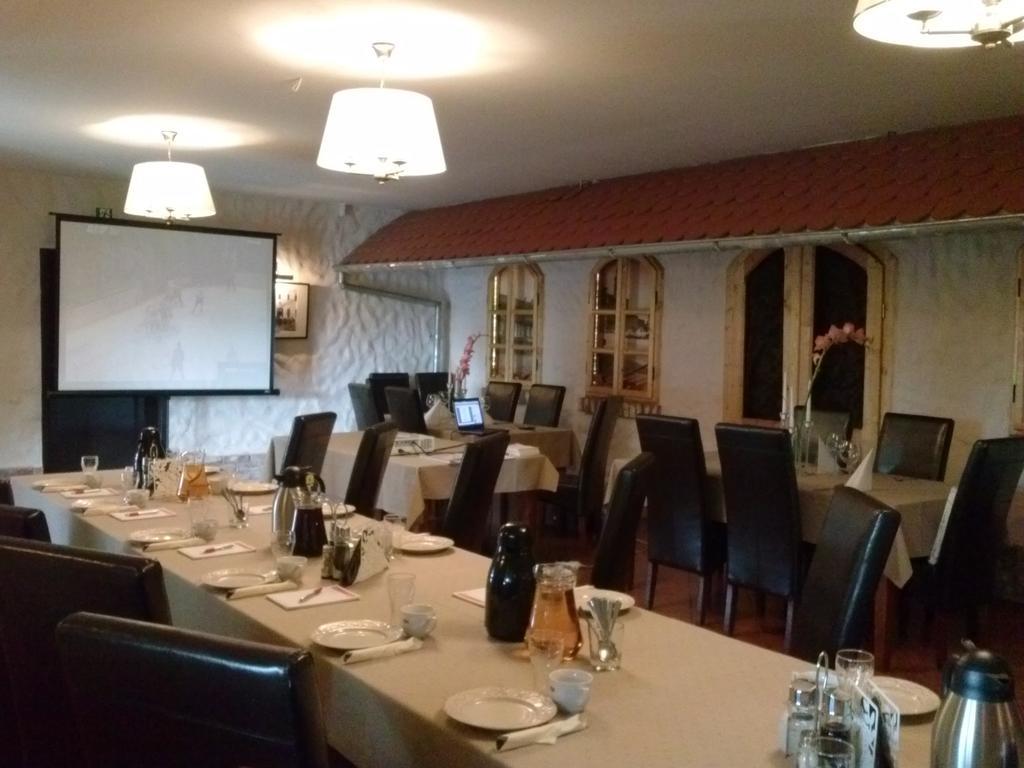 Pyszna Stajenka Hotel Bakow  Екстериор снимка